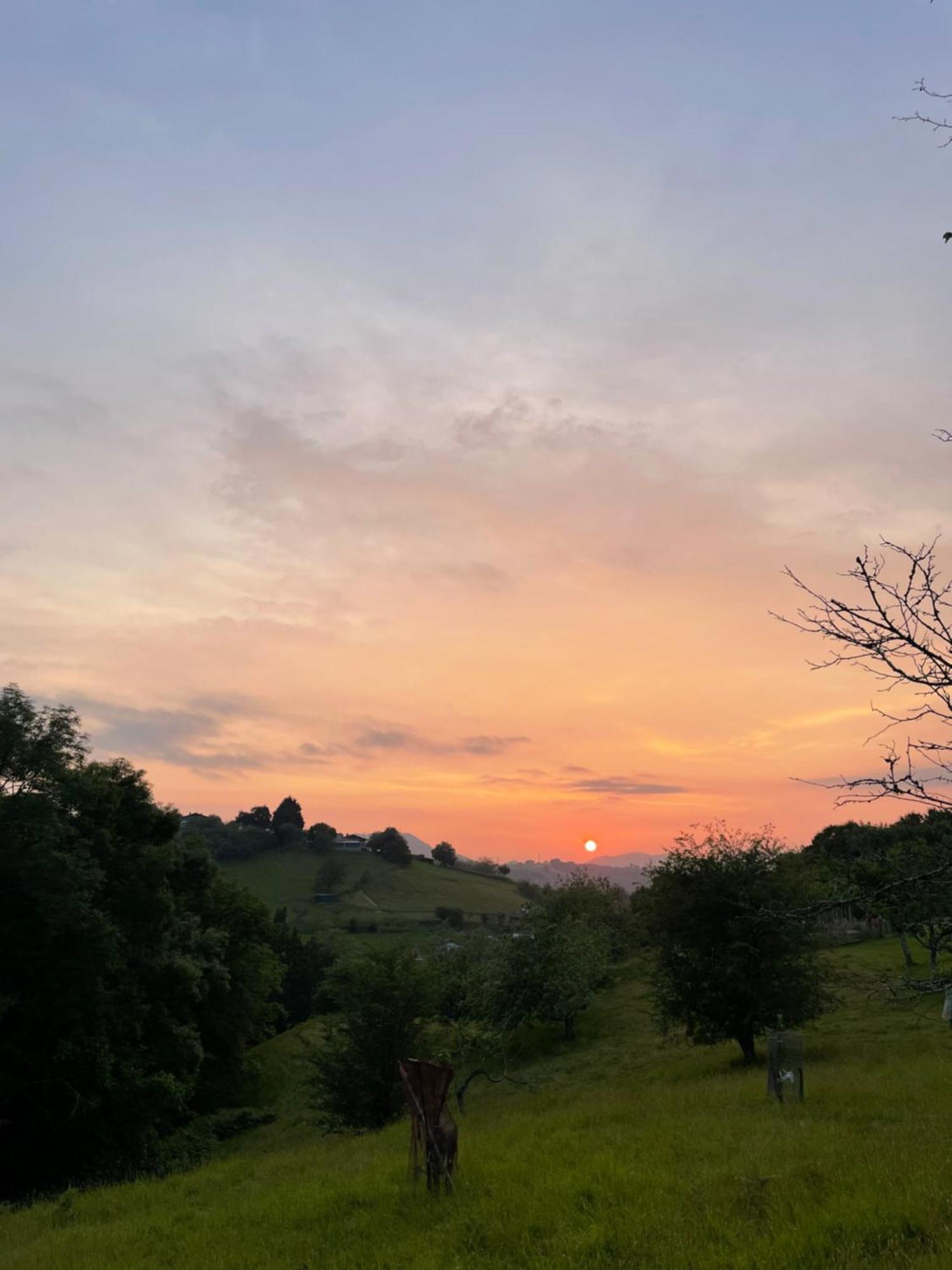 Agroturismo Erretegi Haundi Oiartzun Bagian luar foto